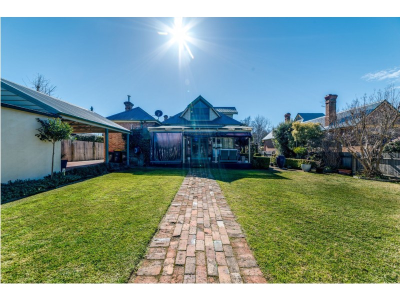 10 Beppo Street, Goulburn NSW 2580