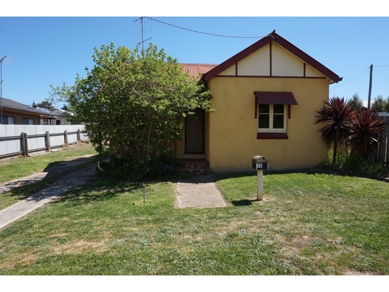 10 Furner Street, Goulburn NSW 2580