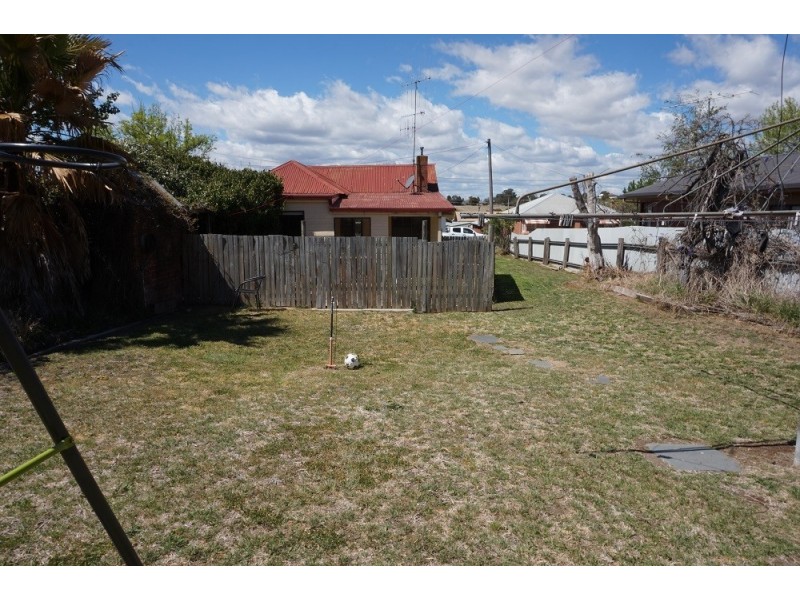 10 Furner Street, Goulburn NSW 2580