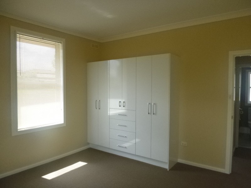 14 Martyr Street, Goulburn NSW 2580