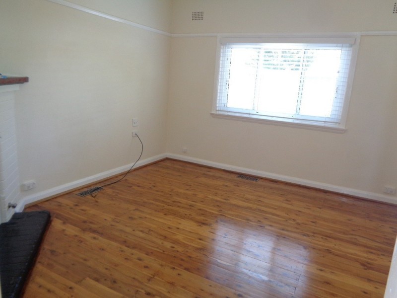 252 Combermere Street, Goulburn NSW 2580