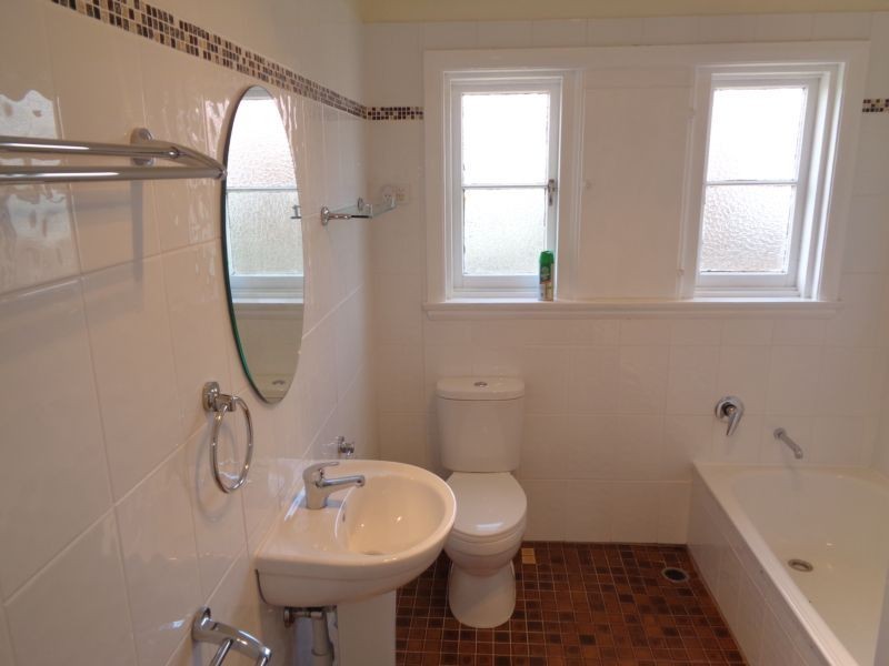 252 Combermere Street, Goulburn NSW 2580