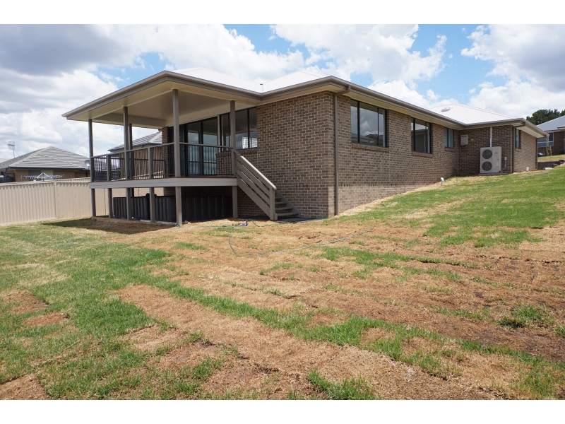 57 Kidd Circuit, Goulburn NSW 2580