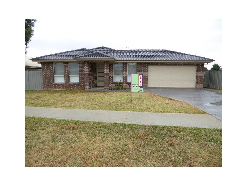 89 Gibson Street, Goulburn NSW 2580