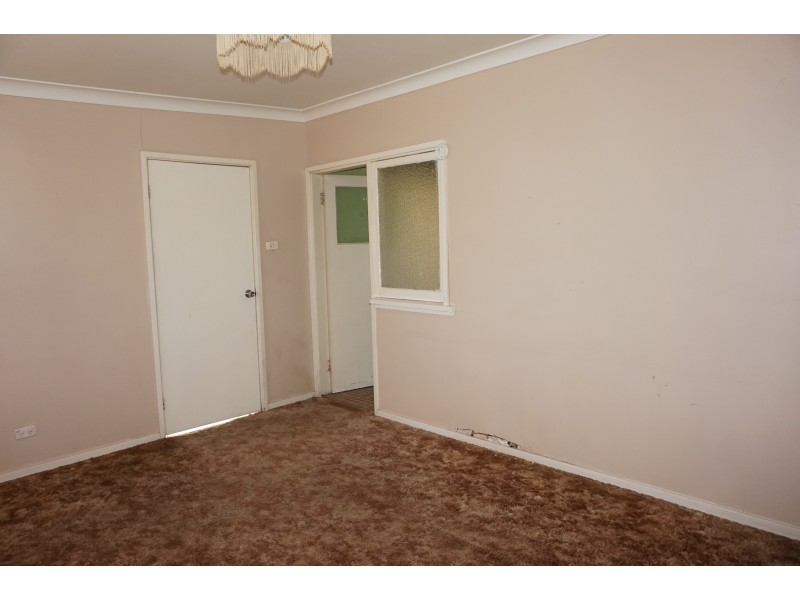 20 Gibson Street, Goulburn NSW 2580