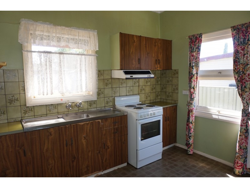 20 Gibson Street, Goulburn NSW 2580