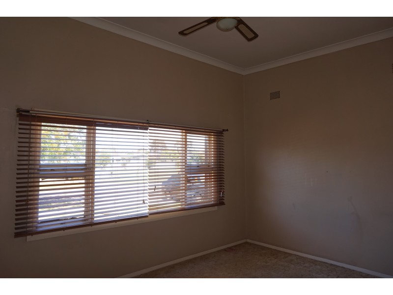 20 Gibson Street, Goulburn NSW 2580