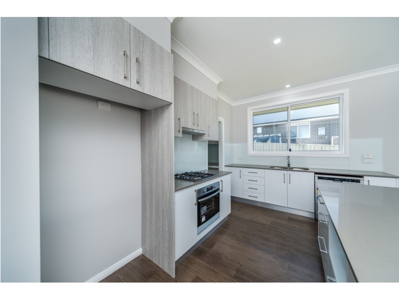 55 Kidd Circuit, Goulburn NSW 2580