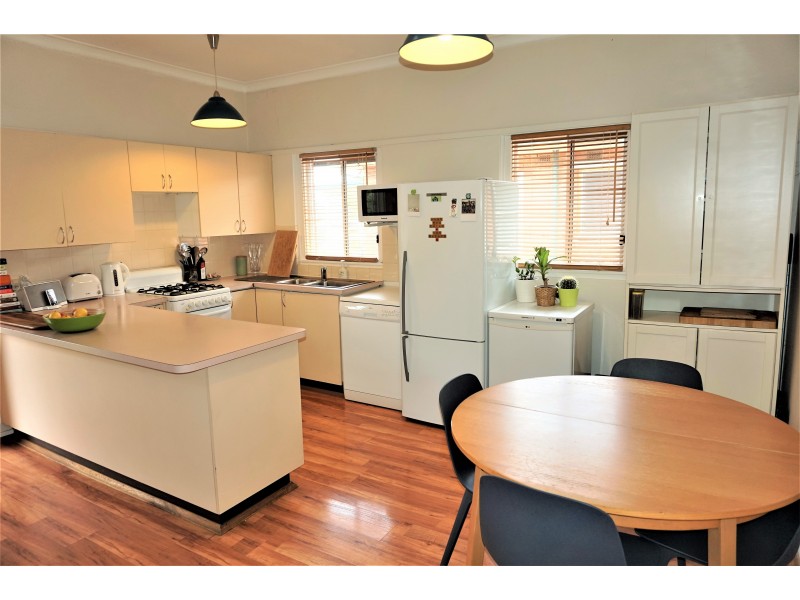 37 Hume Street, Goulburn NSW 2580