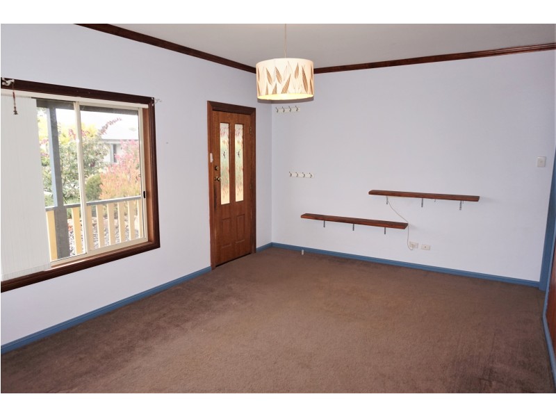 17 Princes Avenue, Goulburn NSW 2580