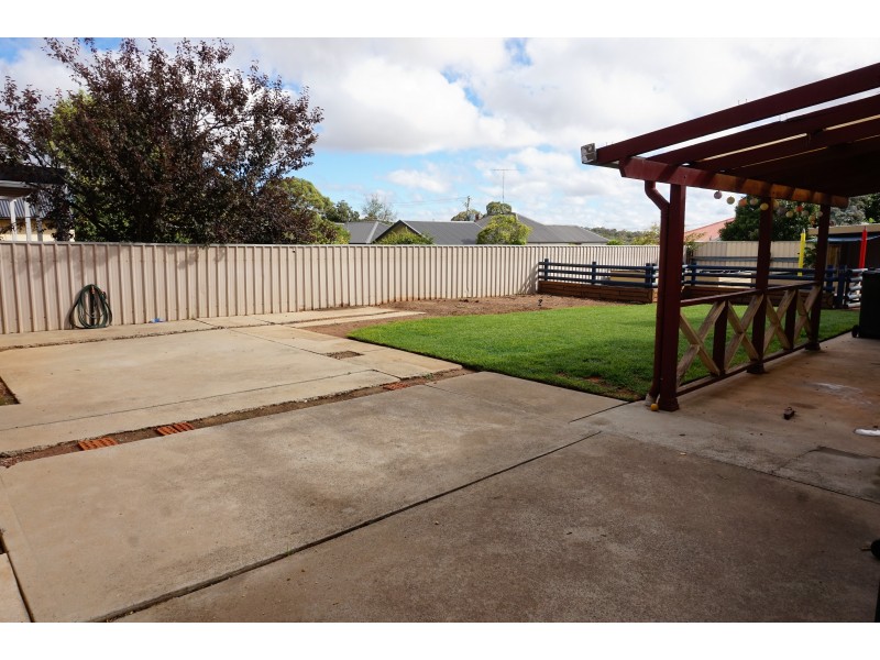 17 Princes Avenue, Goulburn NSW 2580