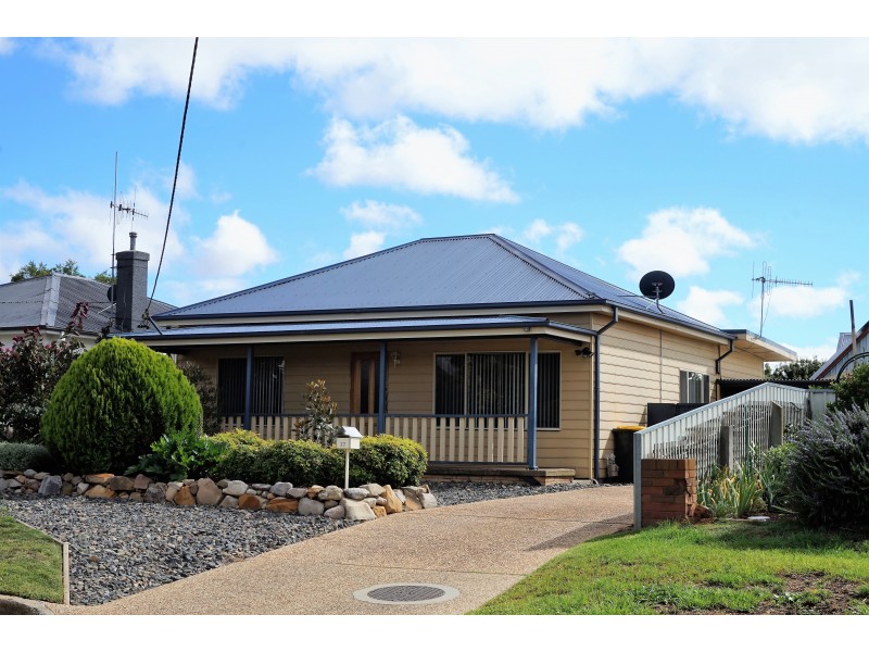 17 Princes Avenue, Goulburn NSW 2580