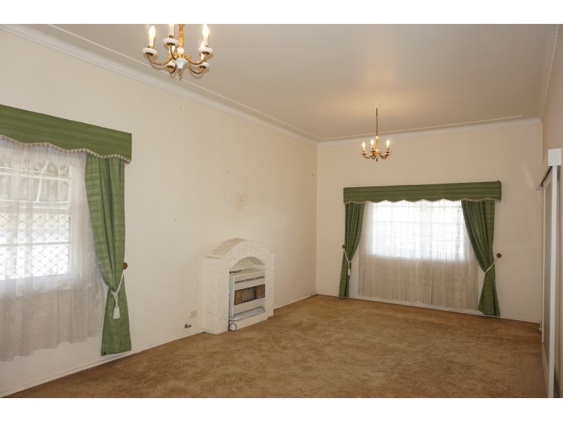 416 Auburn Street, Goulburn NSW 2580