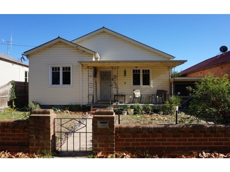 96 Coromandel Street, Goulburn NSW 2580