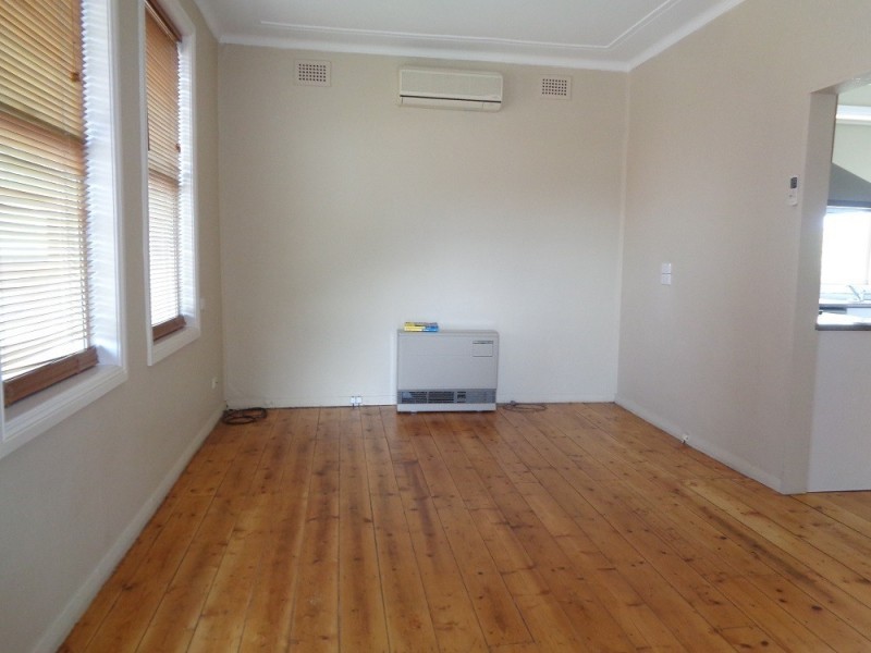 27 Hume Street, Goulburn NSW 2580