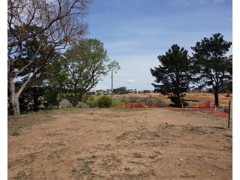 26 Huxtable Place, Goulburn NSW 2580