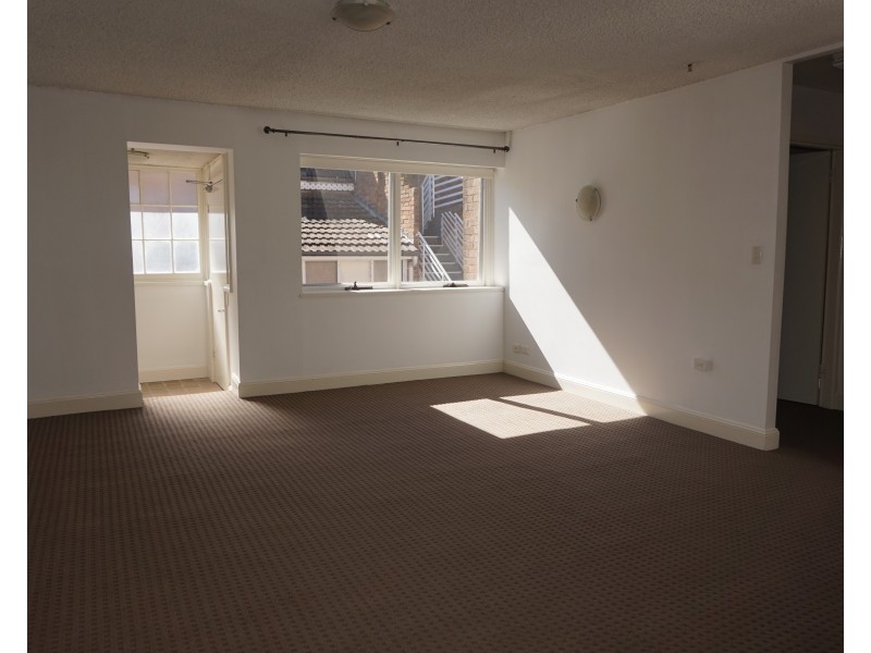 22/8 Ben Street, Goulburn NSW 2580