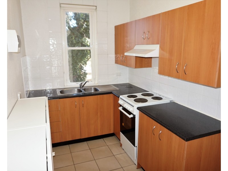 22/8 Ben Street, Goulburn NSW 2580