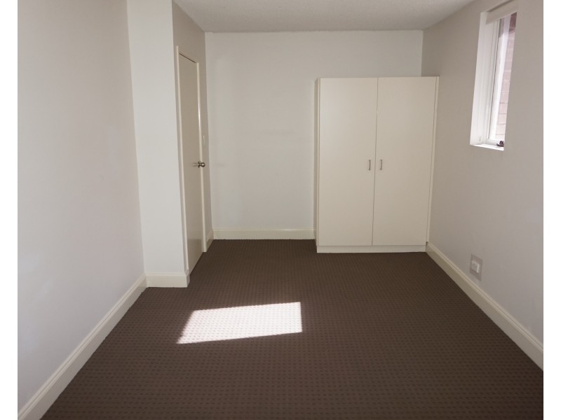 22/8 Ben Street, Goulburn NSW 2580