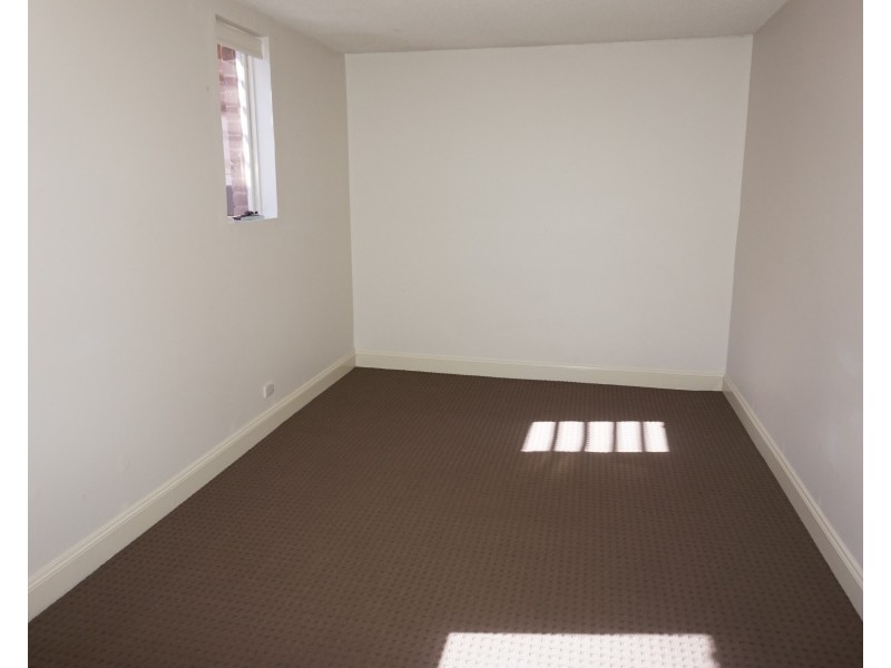 22/8 Ben Street, Goulburn NSW 2580