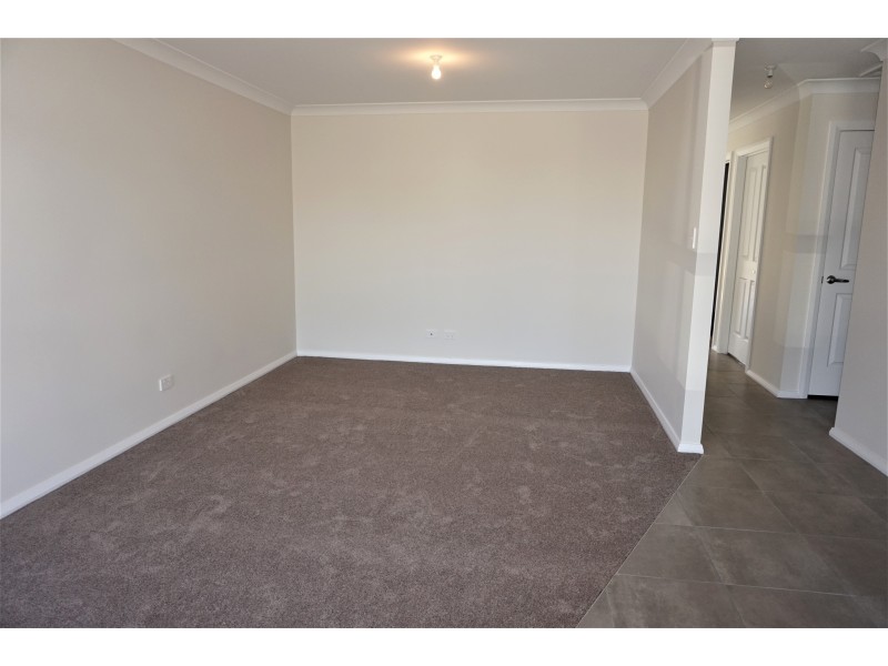 50 Gourock Avenue, Goulburn NSW 2580