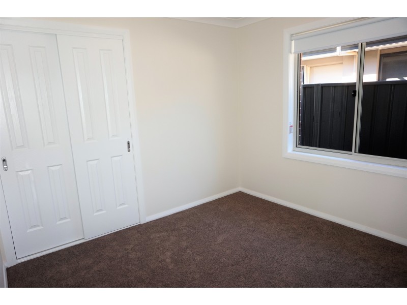 50 Gourock Avenue, Goulburn NSW 2580