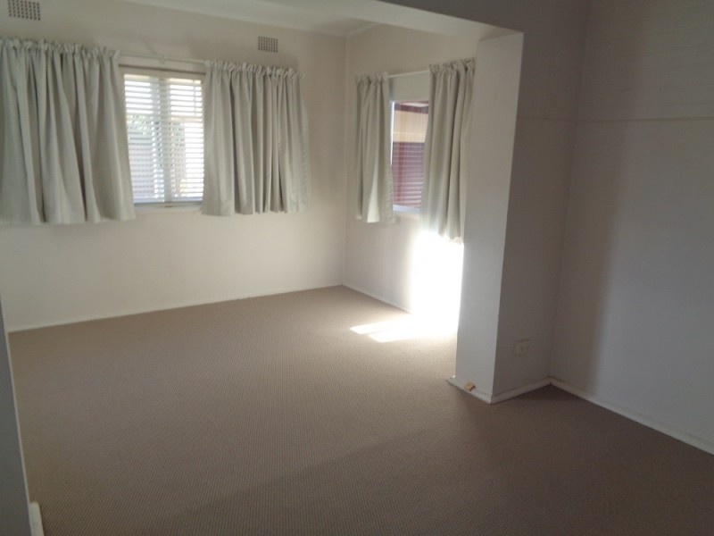 109 Clinton Street, Goulburn NSW 2580