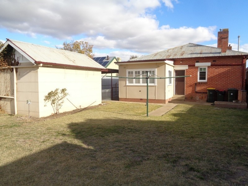 109 Clinton Street, Goulburn NSW 2580