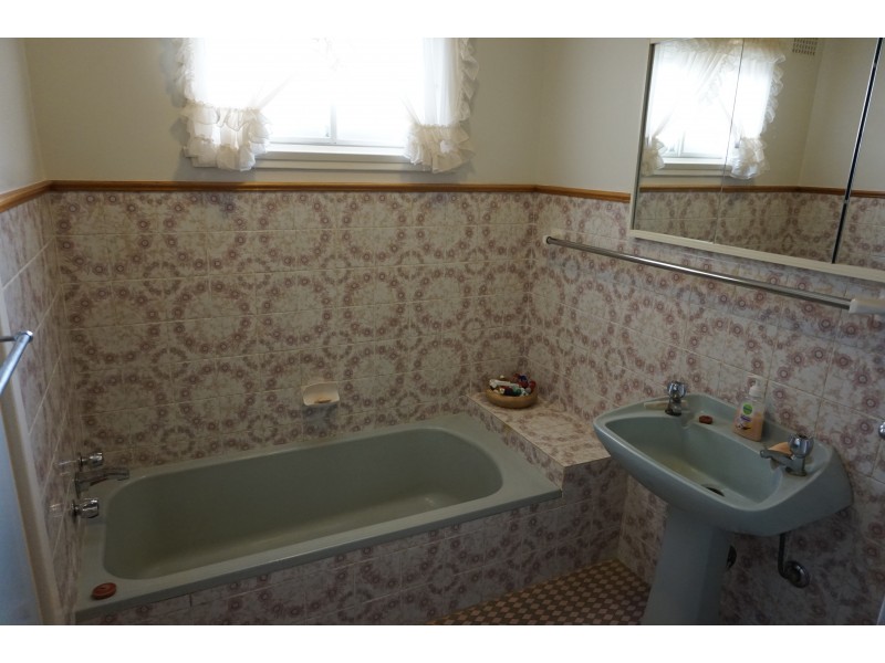 121 Combermere Street, Goulburn NSW 2580