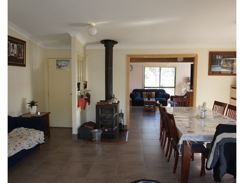 127 Blakes Boulevard, BUNGONIA, via, Goulburn NSW 2580