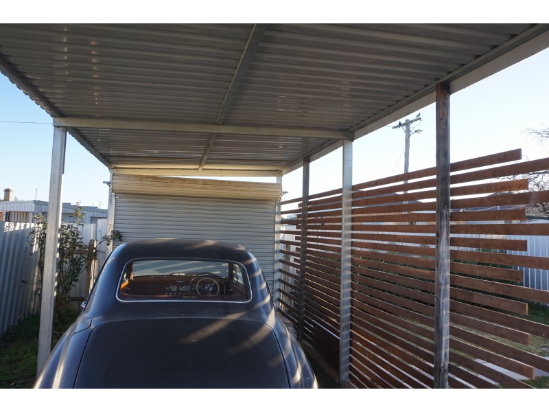 10 Upper Sterne Street, Goulburn NSW 2580