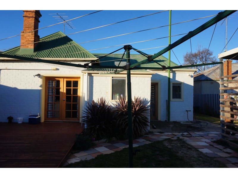 10 Upper Sterne Street, Goulburn NSW 2580