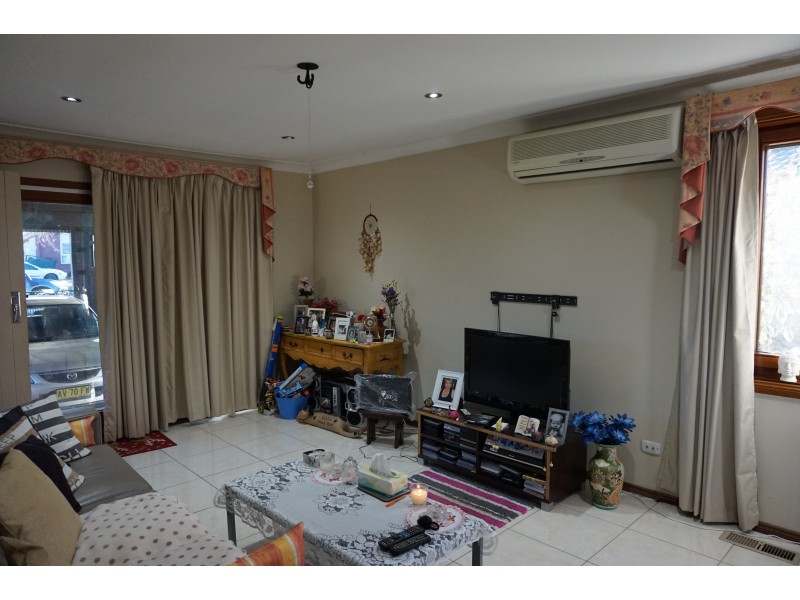 97 Albert Street, Goulburn NSW 2580