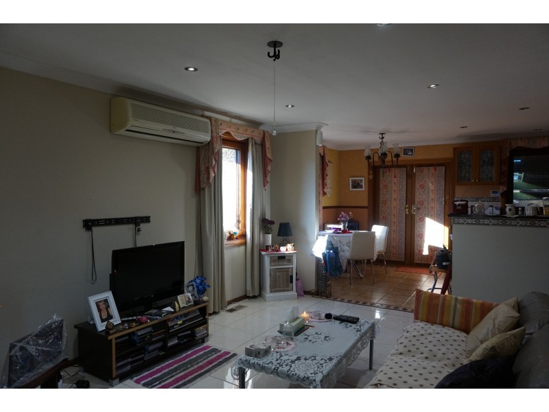 97 Albert Street, Goulburn NSW 2580