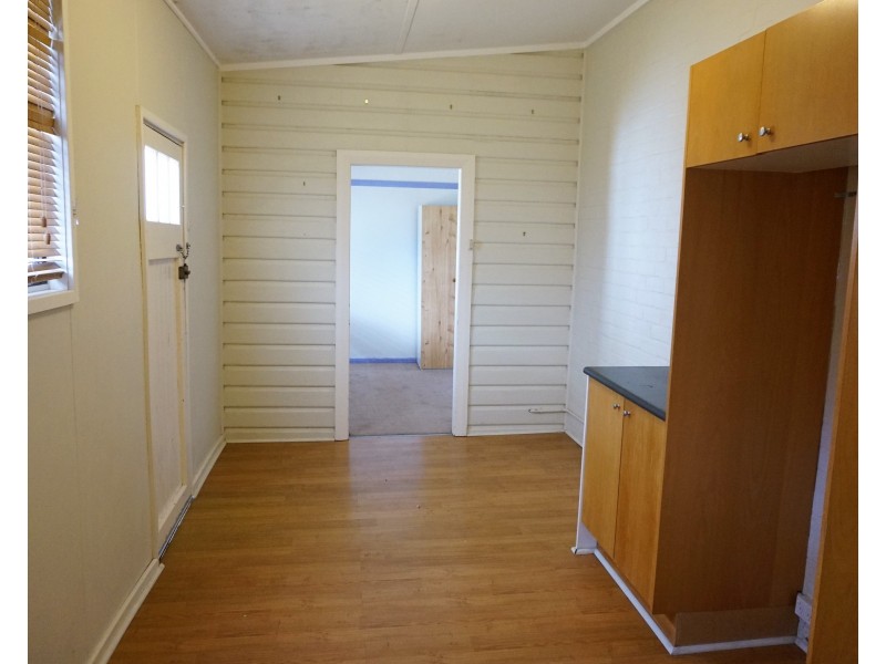 11a Park Street, Goulburn NSW 2580