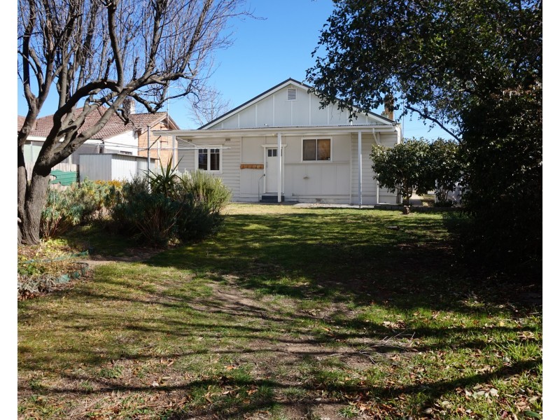 11a Park Street, Goulburn NSW 2580