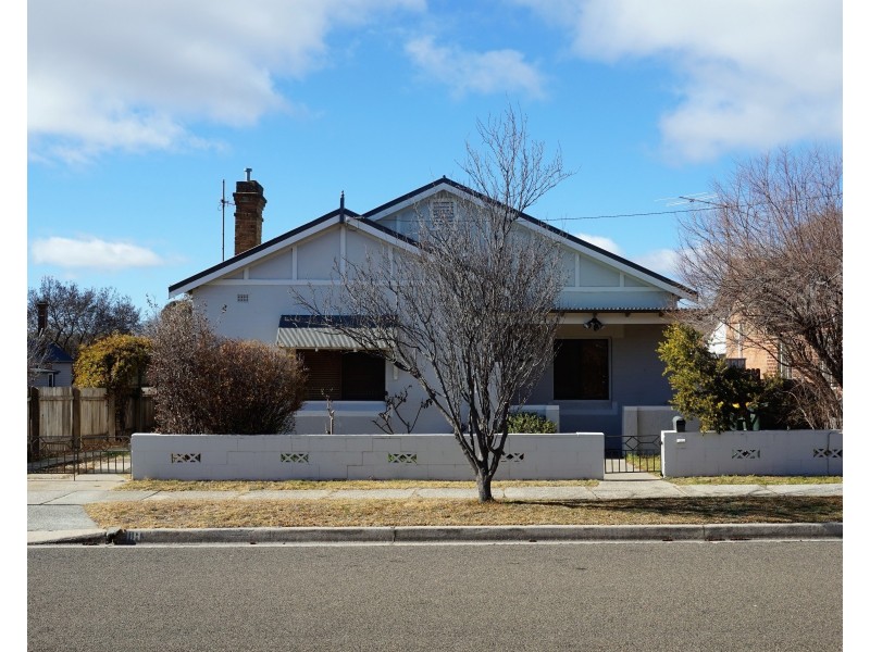 11a Park Street, Goulburn NSW 2580