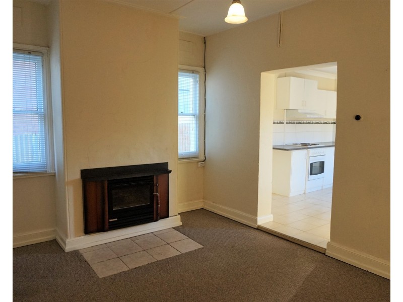 86 Coromandel Street, Goulburn NSW 2580