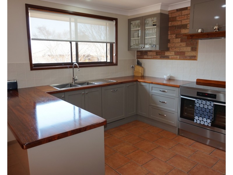 49 Gilmore Street, Goulburn NSW 2580