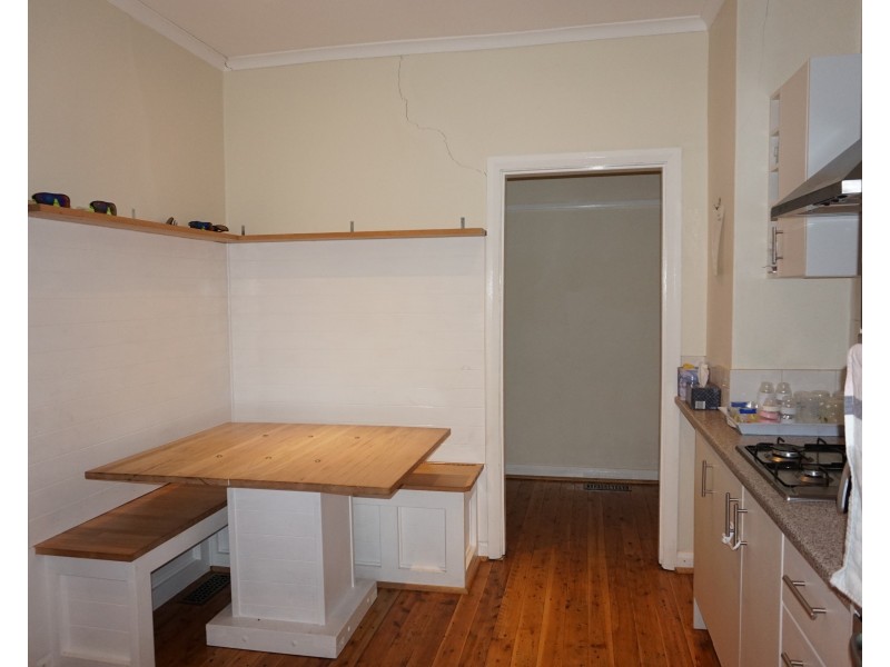 252 Combermere Street, Goulburn NSW 2580