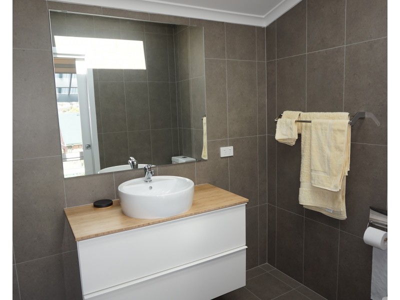 77B Coromandel Street, Goulburn NSW 2580