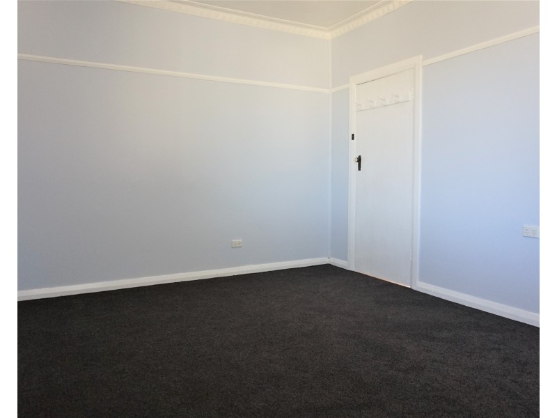 13 Princes Avenue, Goulburn NSW 2580