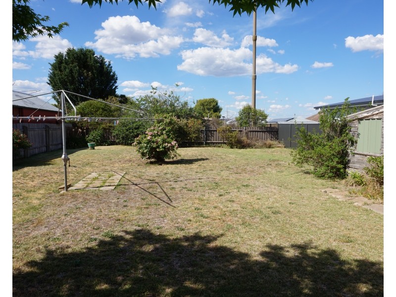 13 Princes Avenue, Goulburn NSW 2580