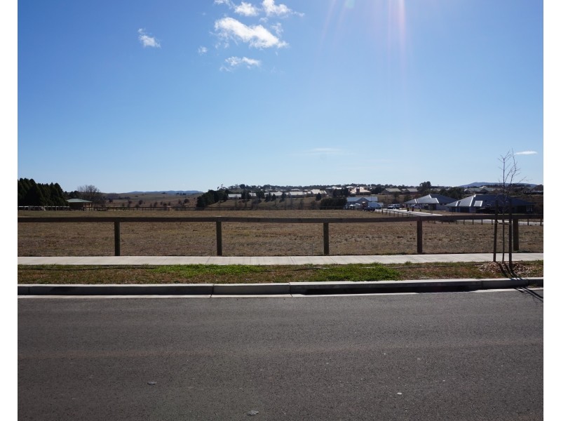 66 Sanctuary Drive, Goulburn NSW 2580
