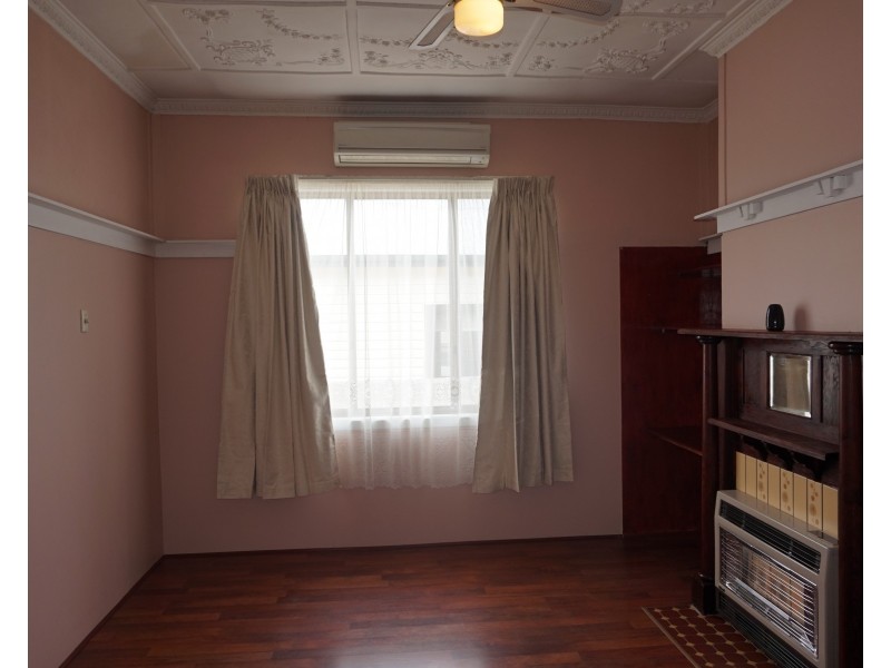 15 Ruby Street, Goulburn NSW 2580