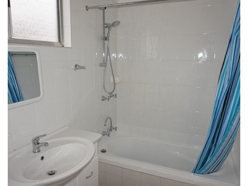 15 Ruby Street, Goulburn NSW 2580