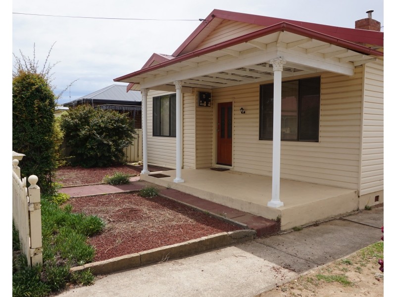 15 Ruby Street, Goulburn NSW 2580