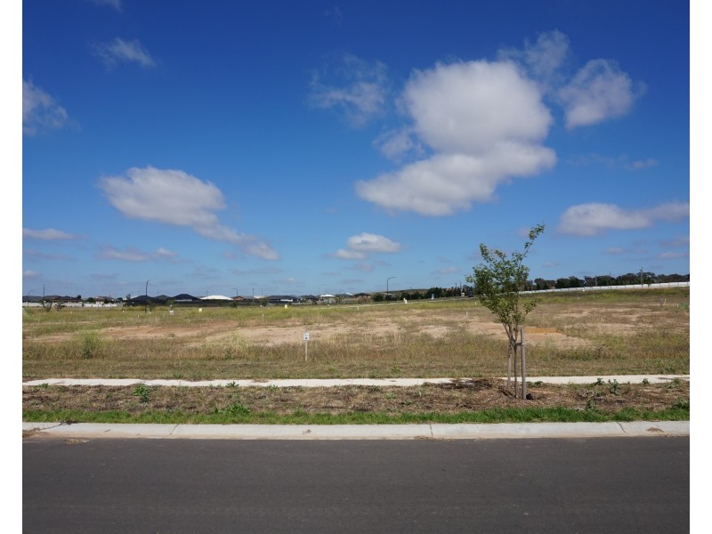 59 Quiberon Way, Goulburn NSW 2580
