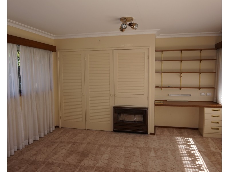 4 Mullen Street, Goulburn NSW 2580