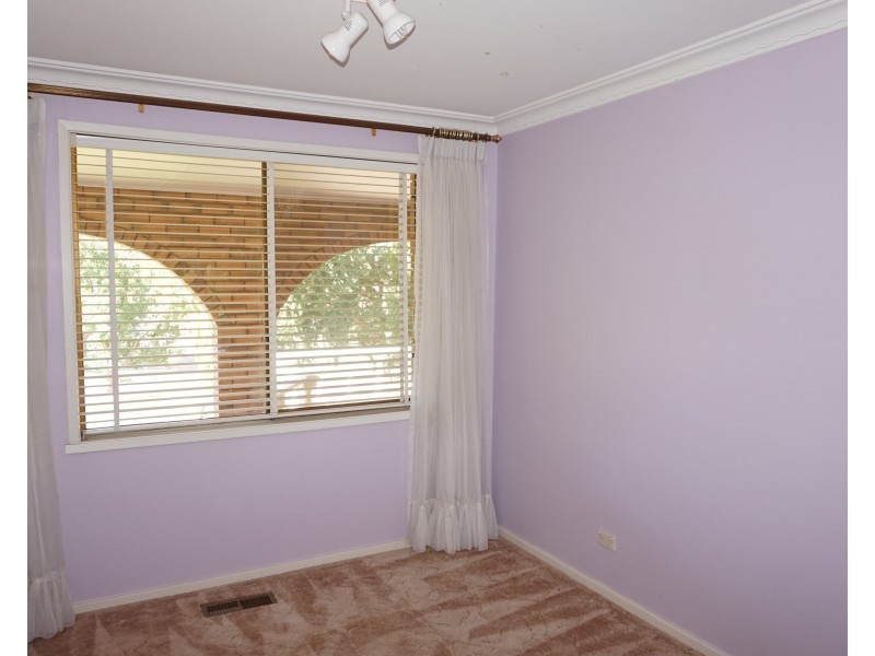 4 Mullen Street, Goulburn NSW 2580